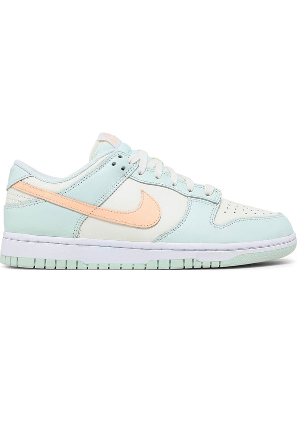 Nike dunk low barely green
