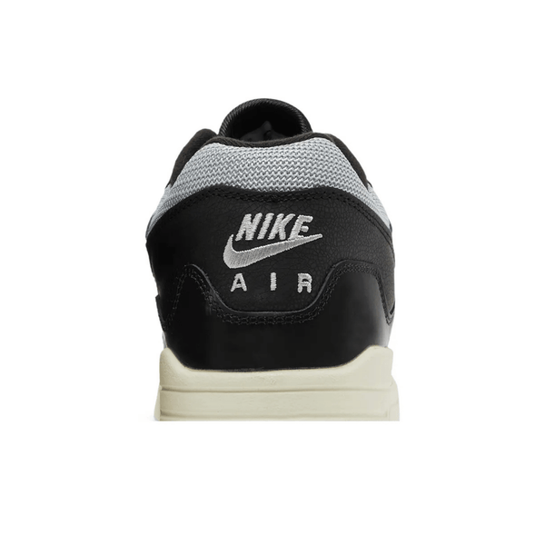 Sneaker Nike Air Max 1 Patta Waves "Black"