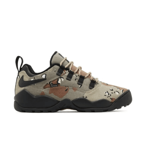 Sneaker Nike SB Darwin Low Supreme Camo
